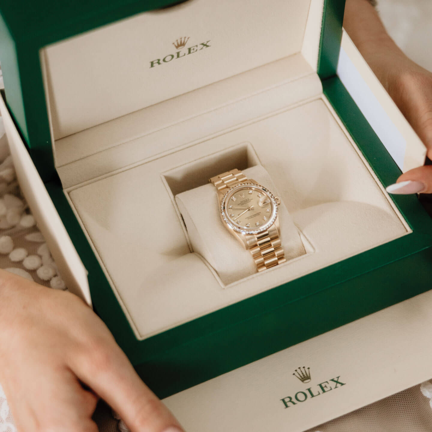 Rolex Watches Rolex-Watches-Financing.jpg__PID:82cbe22c-e4e3-4f0e-8581-b7e5bccc466a